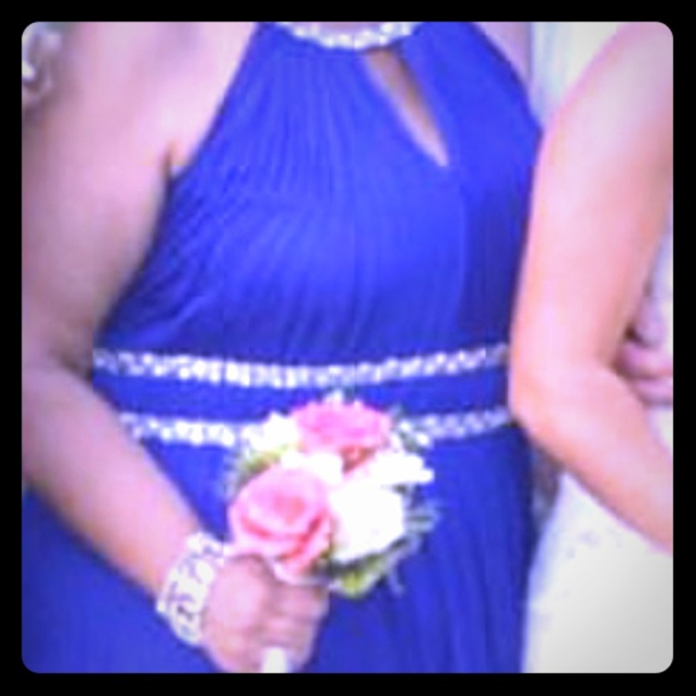 Jessica Howard sapphire blue dress
